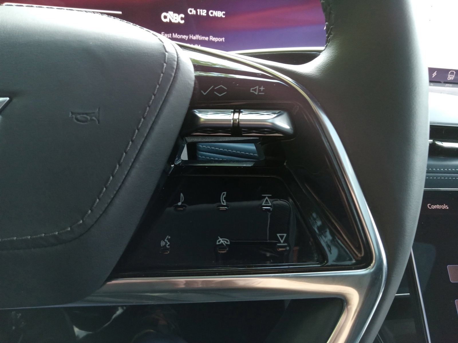 Used 2025 Cadillac Escalade IQ Sport 2 AWD/4WD image 23
