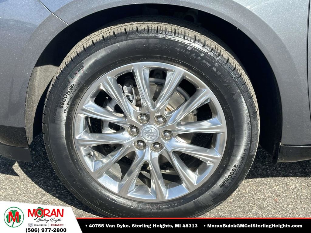 Certified 2020 Buick Enclave Essence w/ Sound and Sites Package FWD image 9