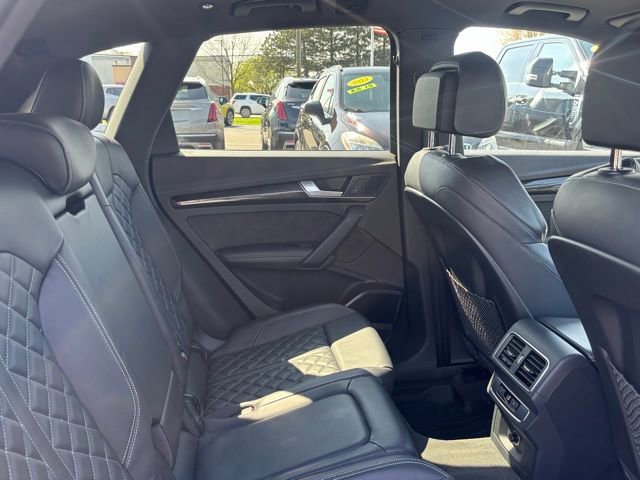 Used 2018 Audi SQ5 Premium Plus w/ Navigation Package AWD/4WD image 17