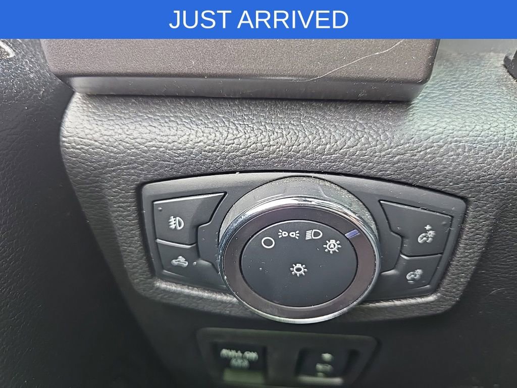 Used 2018 Ford F150 XLT w/ Equipment Group 302A Luxury AWD/4WD image 23