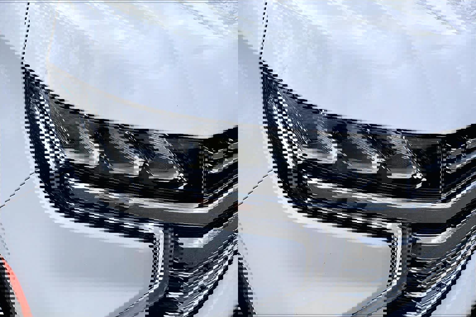 Used 2023 Chevrolet Suburban Premier AWD/4WD image 26