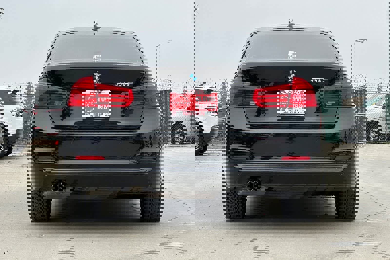 Used 2018 BMW 330e w/ Convenience Package image 8