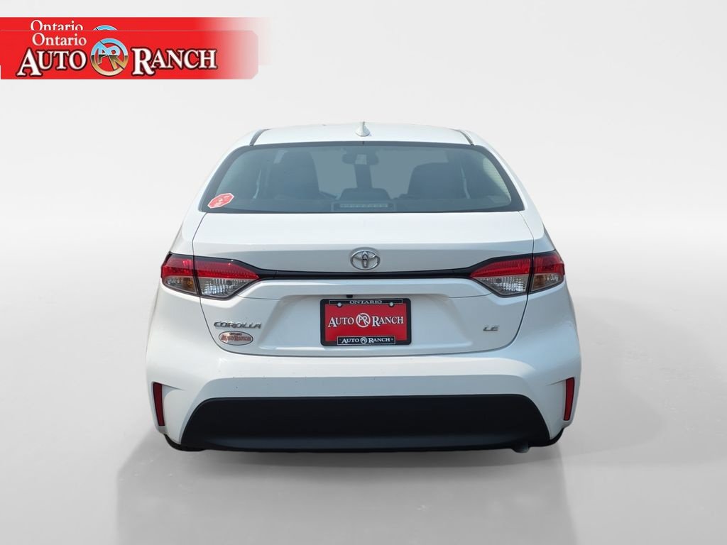 Used 2024 Toyota Corolla LE FWD image 4