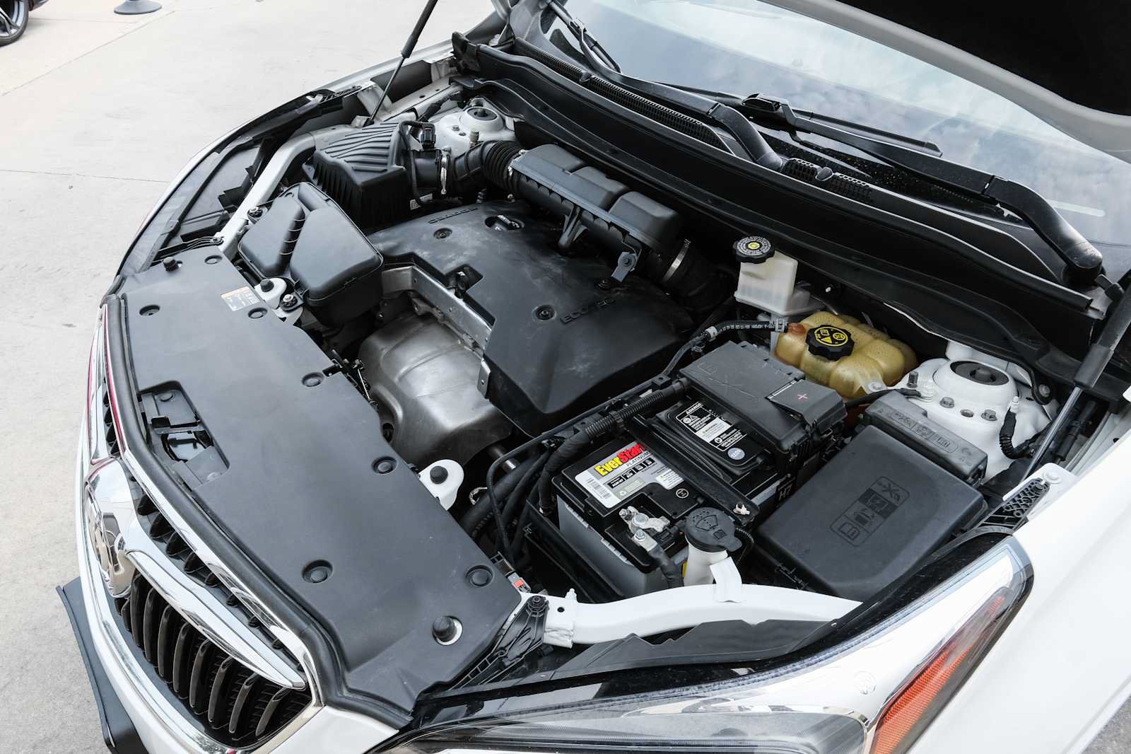 Used 2020 Buick Envision Essence FWD image 53