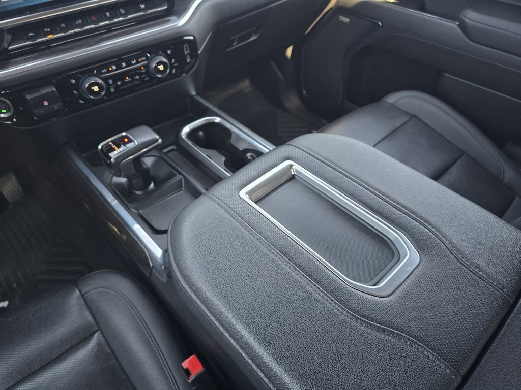 Used 2022 Chevrolet Silverado 1500 LTZ image 18