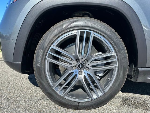 New 2026 Mercedes-Benz GLS 450 4MATIC image 9