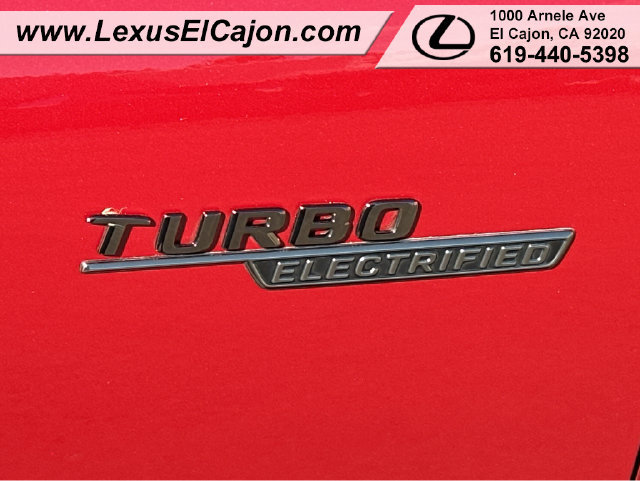 Used 2024 Mercedes-Benz GLC 43 AMG 4MATIC image 17