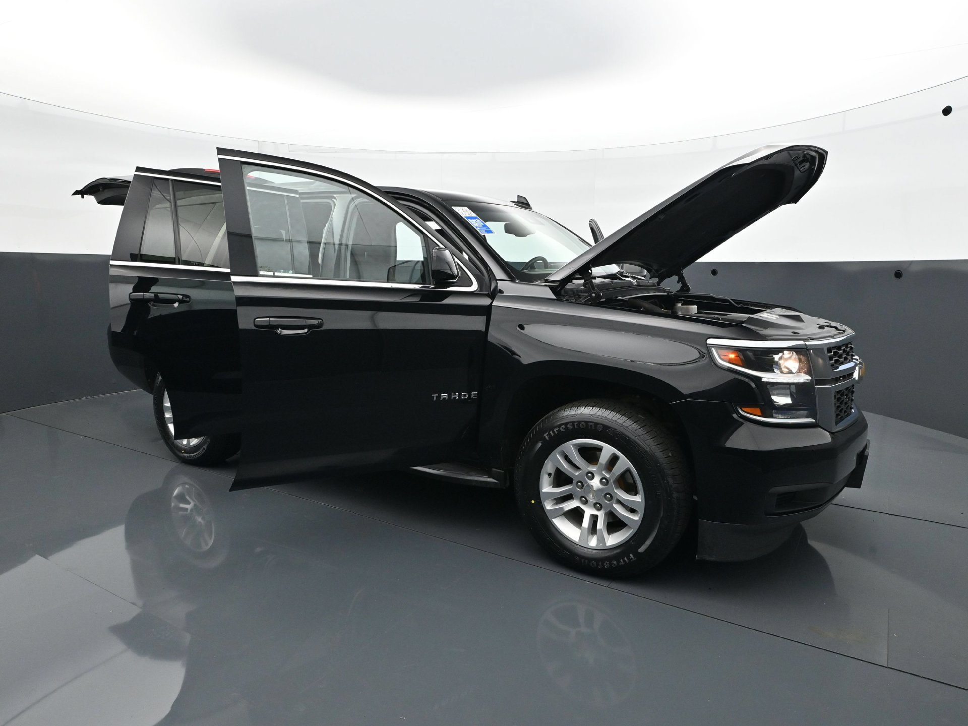 Used 2019 Chevrolet Tahoe LT AWD/4WD image 35