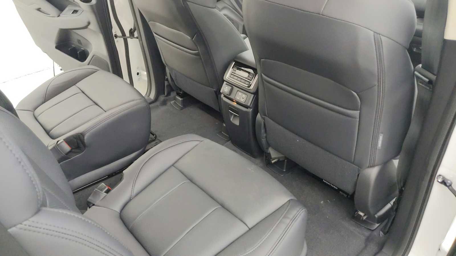 New 2025 Subaru Ascent Bronze Edition w/ Onyx Package image 26