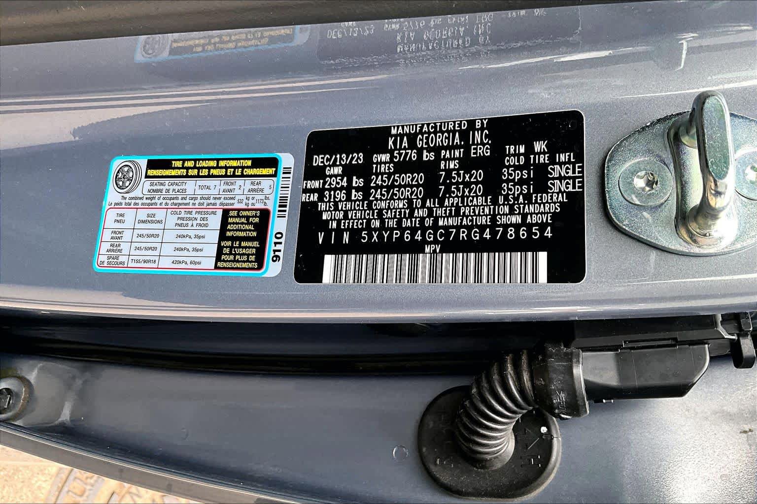 Used 2024 Kia Telluride S image 33