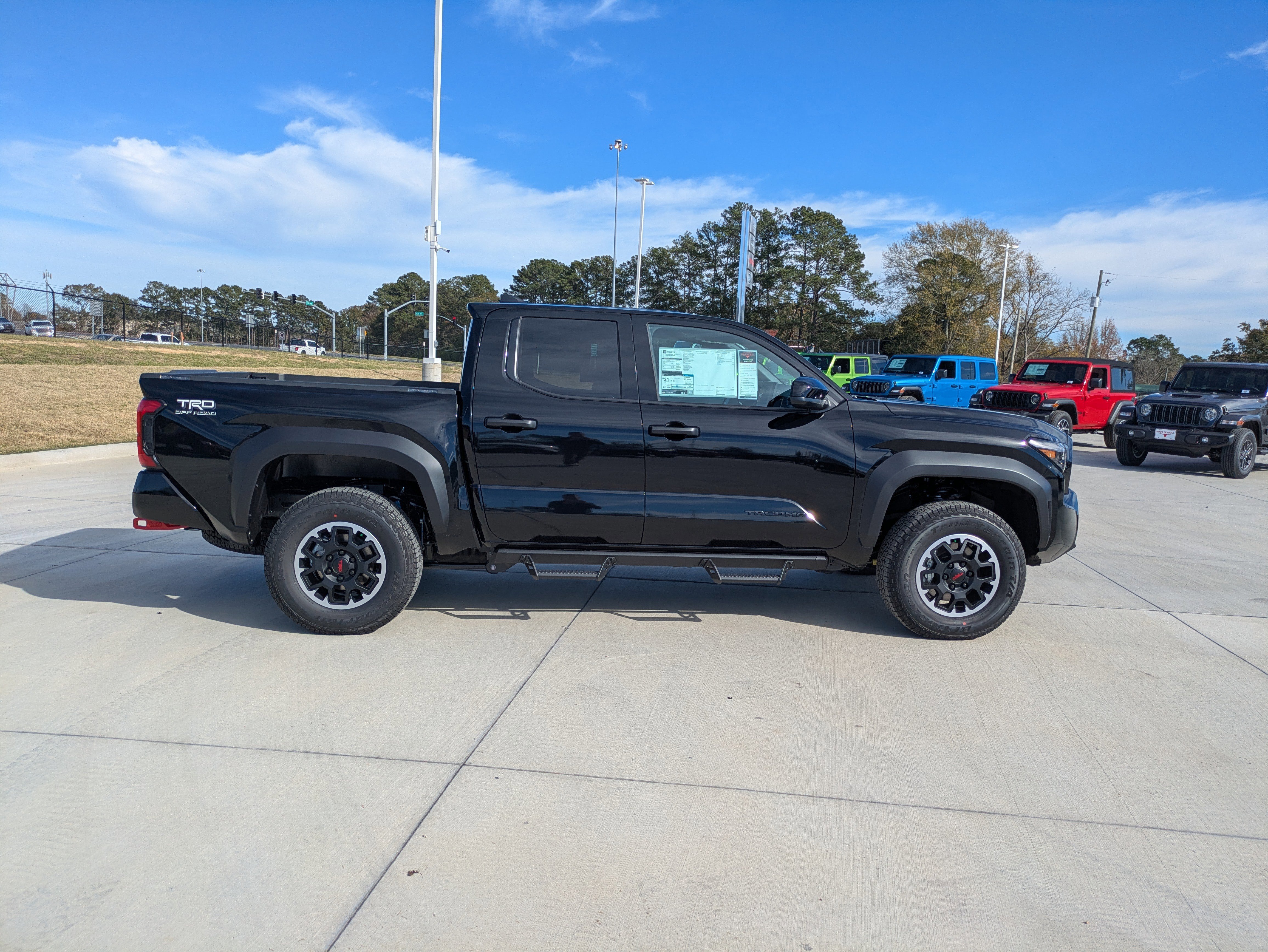 New 2026 Toyota Tacoma TRD Off-Road image 8