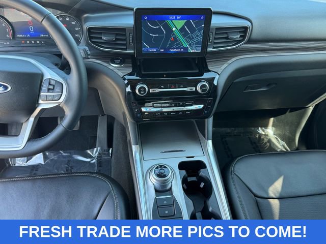 Used 2023 Ford Explorer Limited AWD/4WD image 19