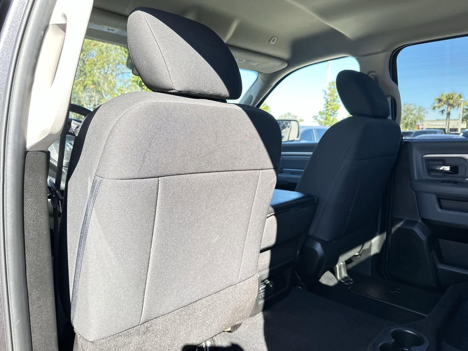 Used 2019 RAM 1500 Classic Warlock AWD/4WD image 14