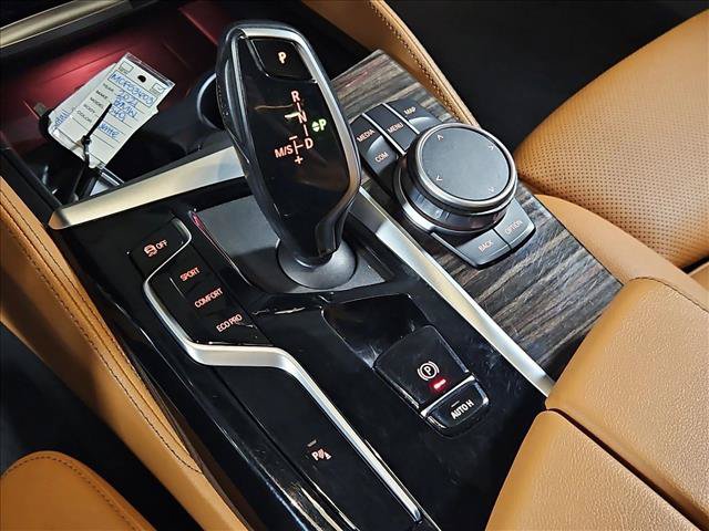 Used 2021 BMW 540i w/ M Sport Package RWD image 12