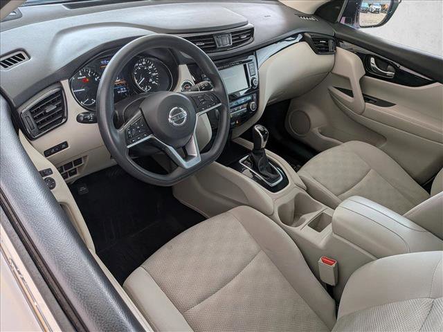 Used 2020 Nissan Rogue Sport SV image 10