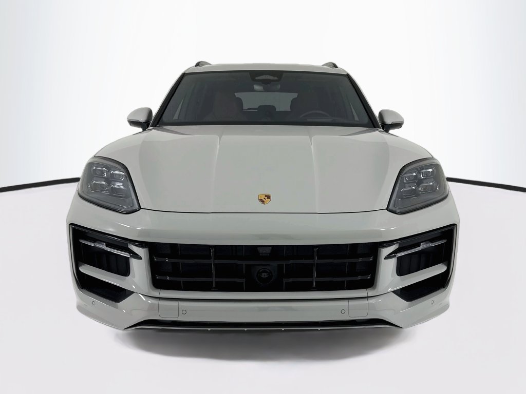 New 2026 Porsche Cayenne GTS AWD/4WD image 6