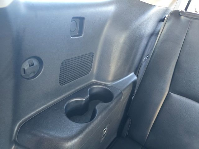 Used 2021 Toyota Highlander XLE FWD image 46