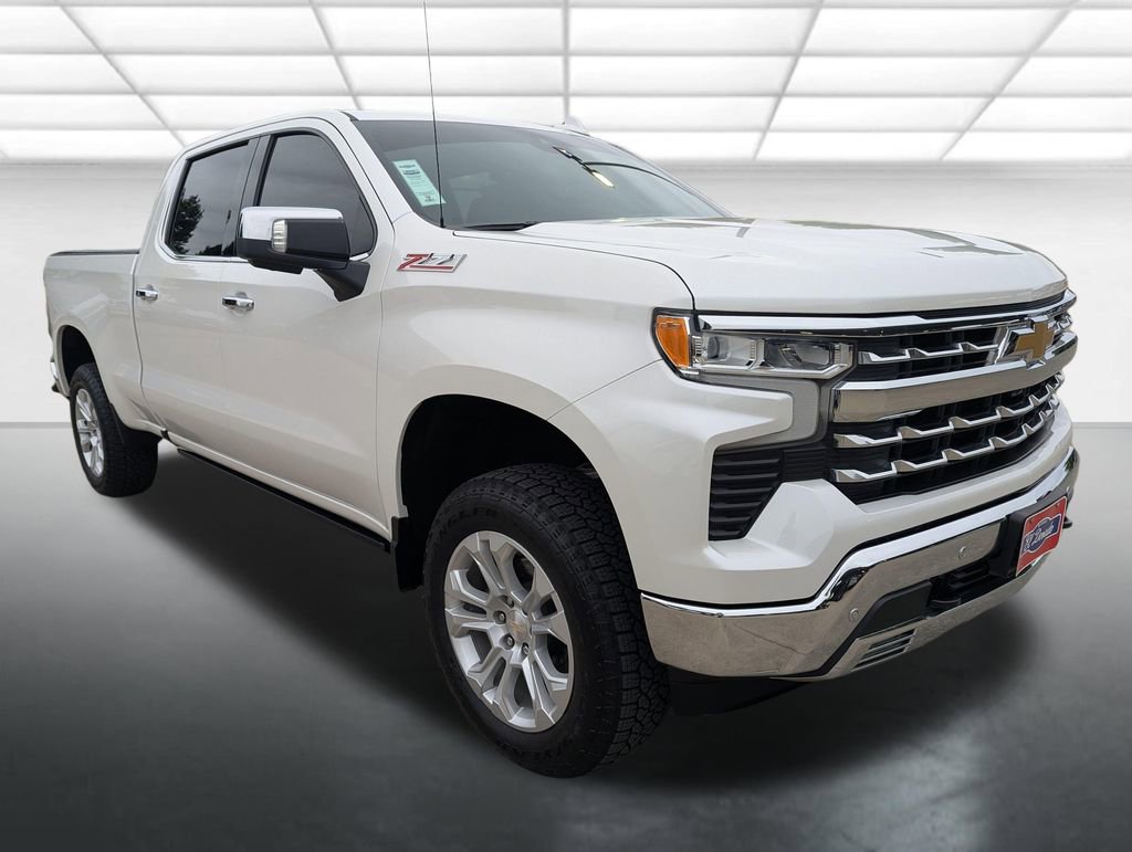 Certified 2022 Chevrolet Silverado 1500 LTZ w/ LTZ Premium Package AWD/4WD image 1