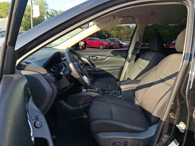 Used 2020 Nissan Rogue SV AWD/4WD image 14