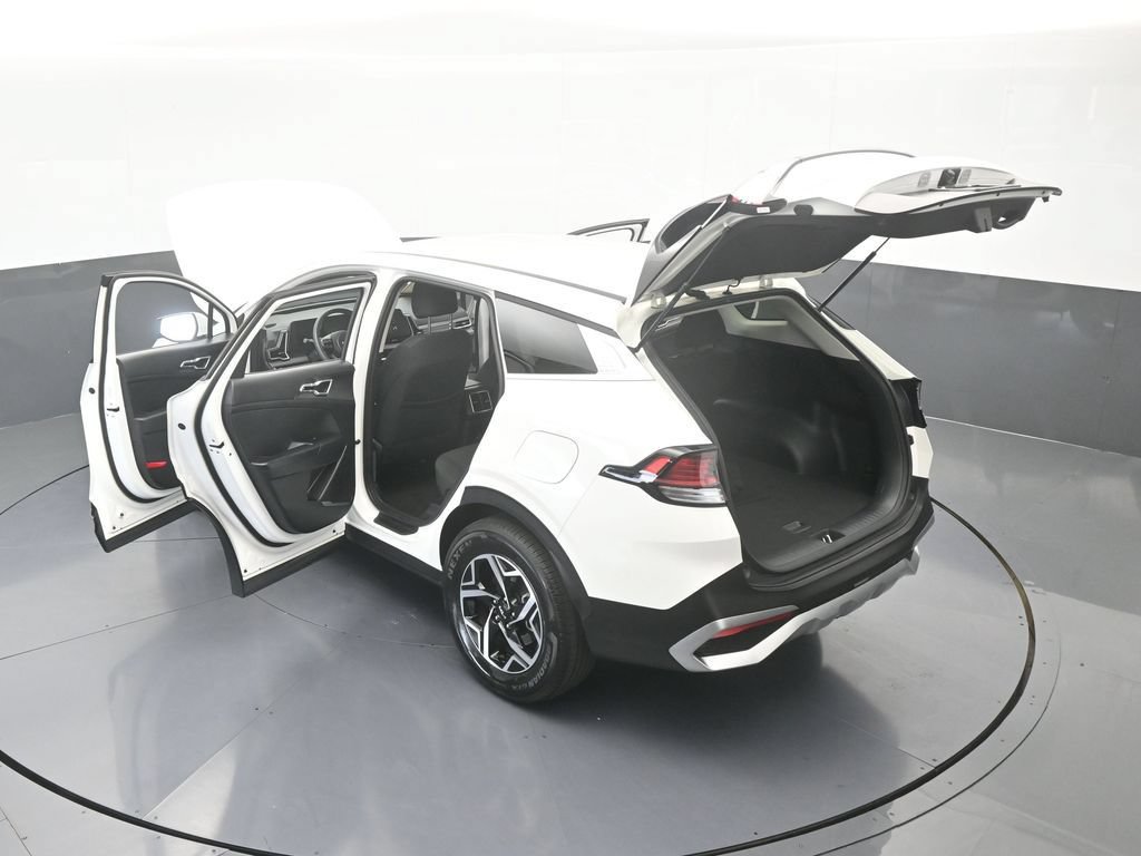 Used 2025 Kia Sportage LX FWD image 60