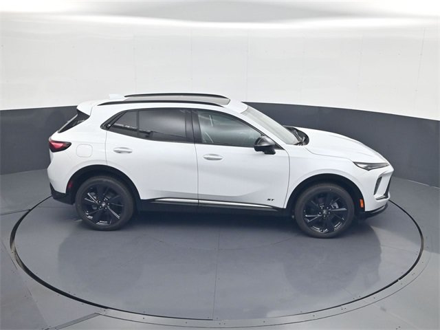 Used 2025 Buick Envision Sport Touring AWD/4WD image 16