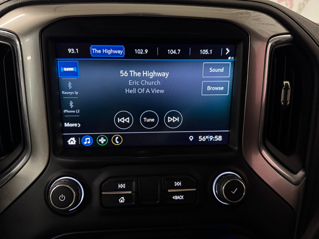 Used 2021 Chevrolet Silverado 1500 LT Trail Boss w/ Bed Protection Package image 27