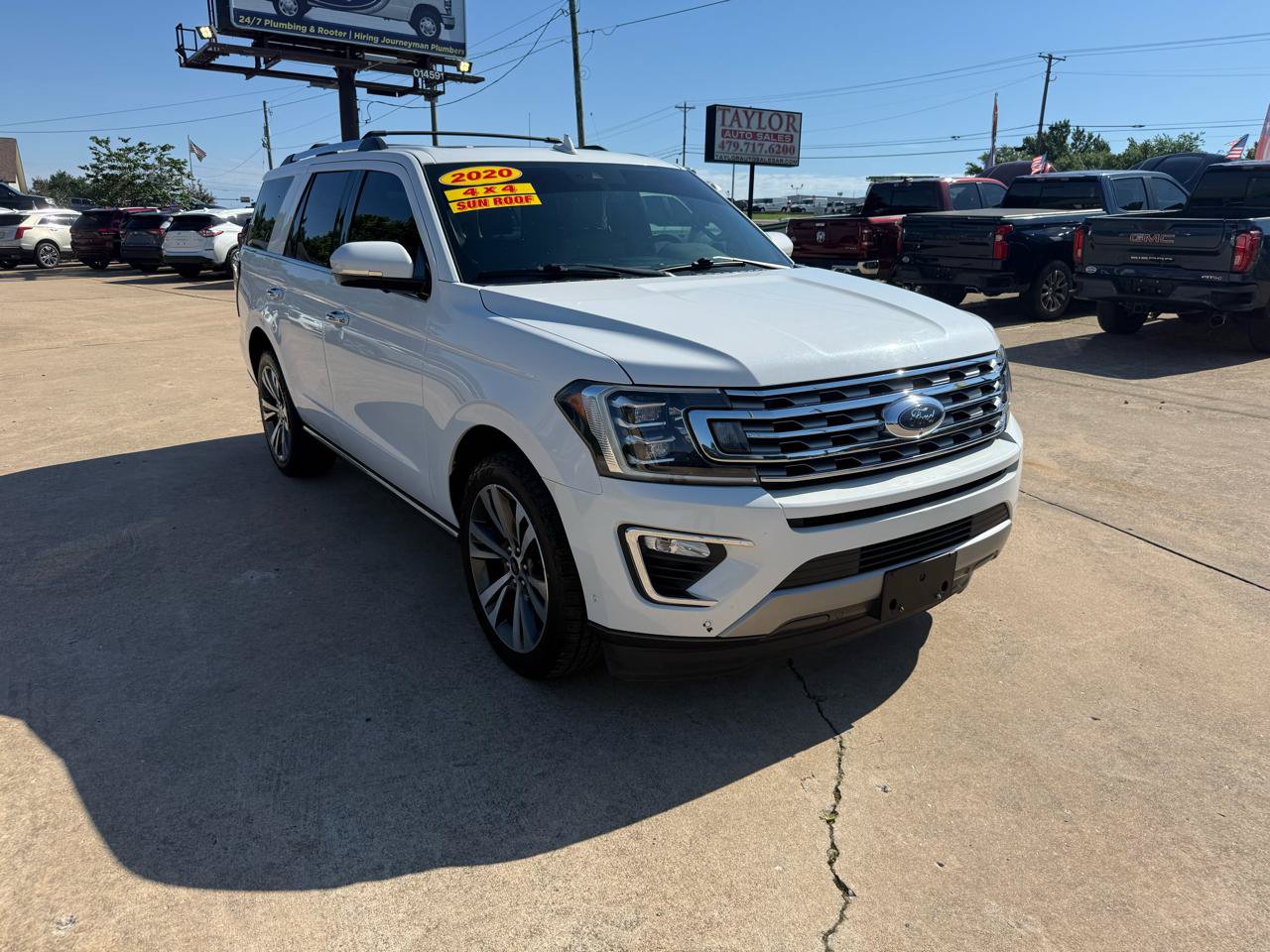 Used 2021 Ford Expedition Limited RWD image 3