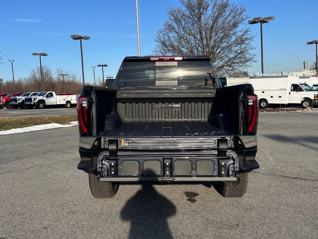 New 2026 GMC Sierra 2500 AT4 w/ AT4 Premium Plus Package AWD/4WD image 35