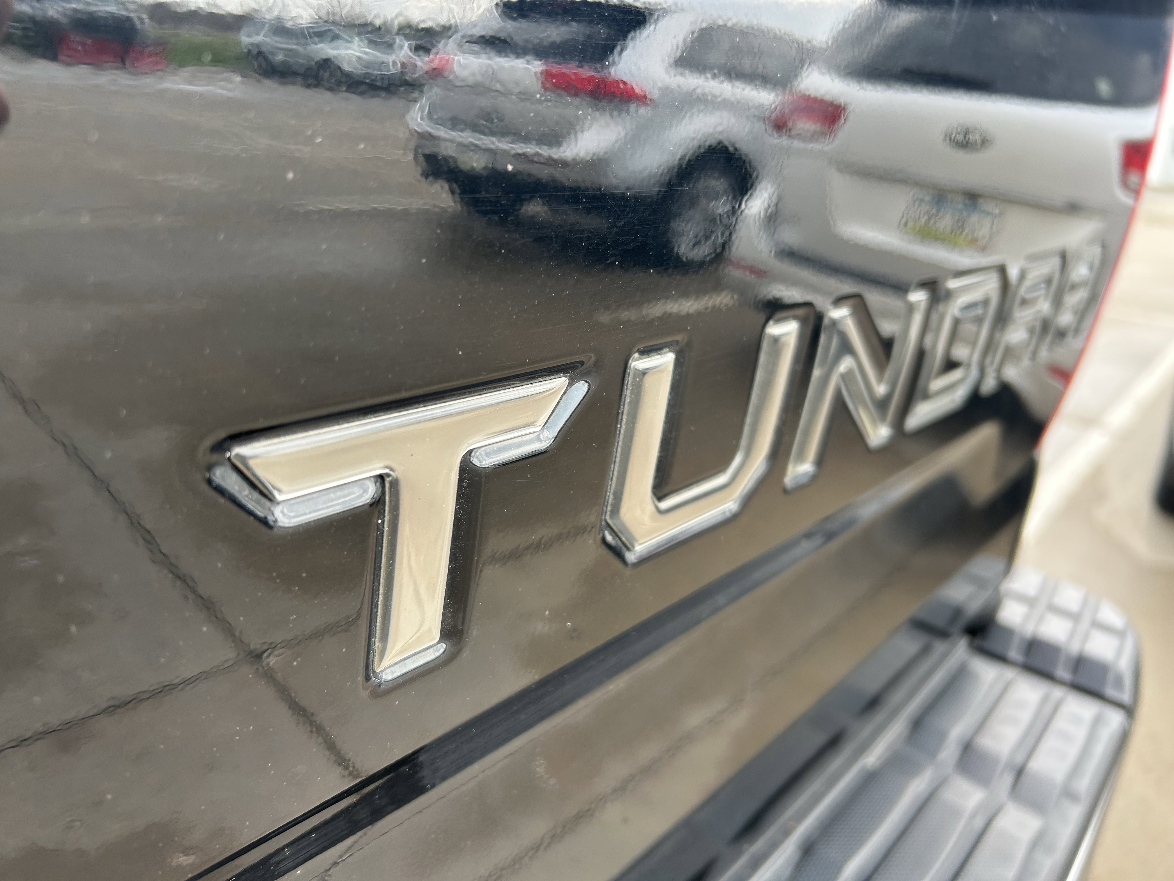 Certified 2019 Toyota Tundra SR5 w/ TRD Off Road Package AWD/4WD image 11