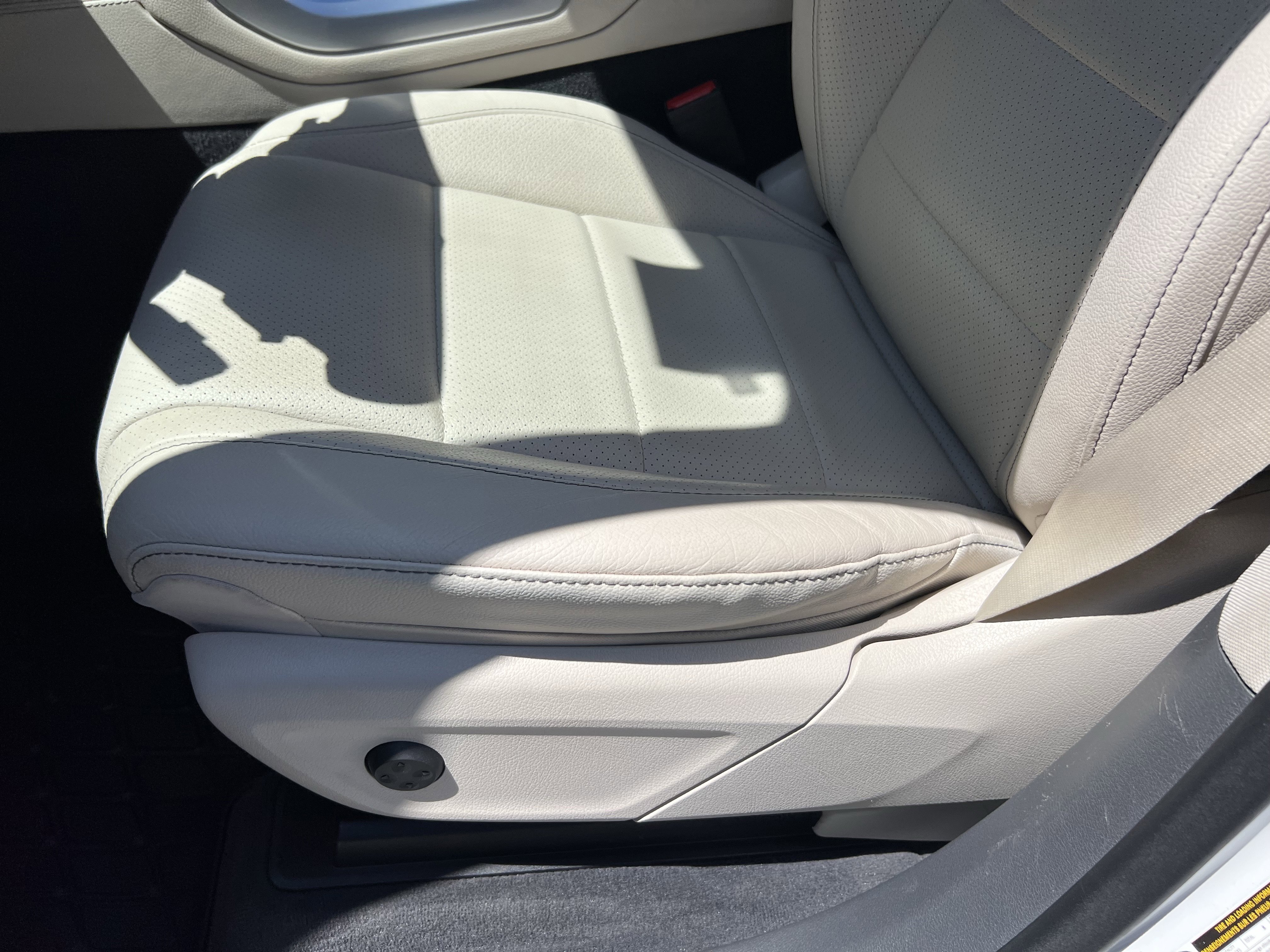Used 2020 Mercedes-Benz GLE 350 4MATIC image 18