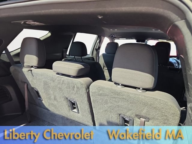 Used 2024 Chevrolet Traverse LT AWD/4WD image 17