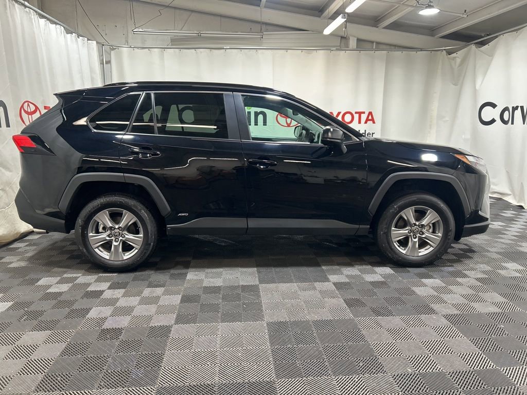 Used 2025 Toyota RAV4 LE image 10