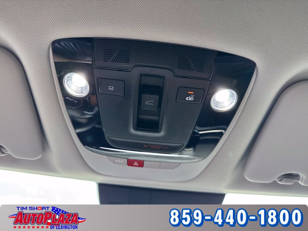 Used 2025 Kia Sportage EX w/ Premium Package FWD image 30
