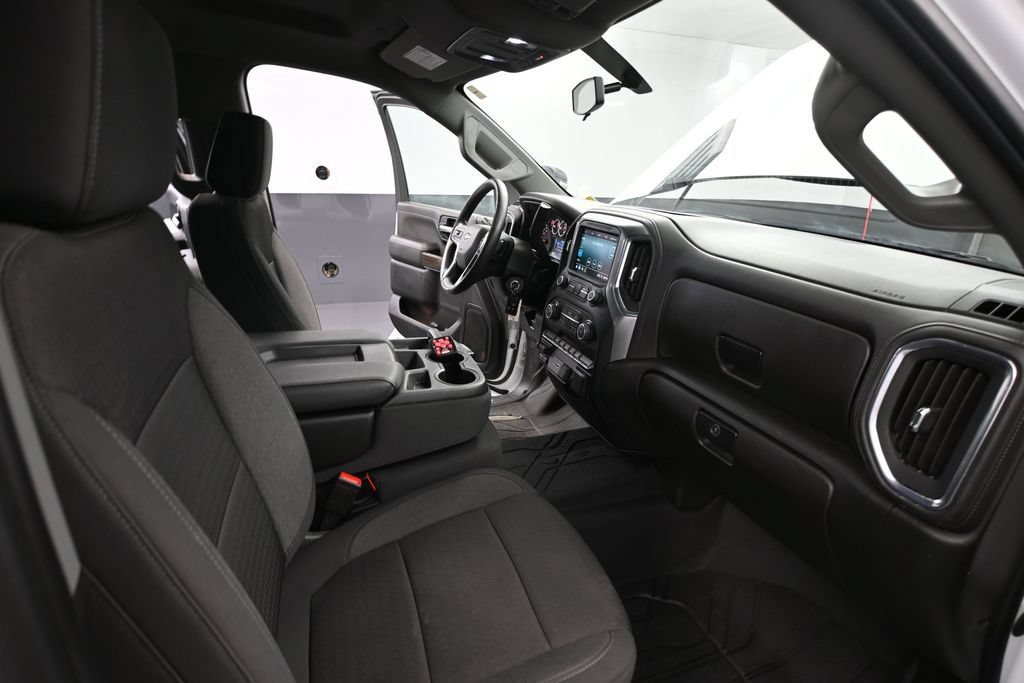 Used 2022 Chevrolet Silverado 2500 LT AWD/4WD image 38