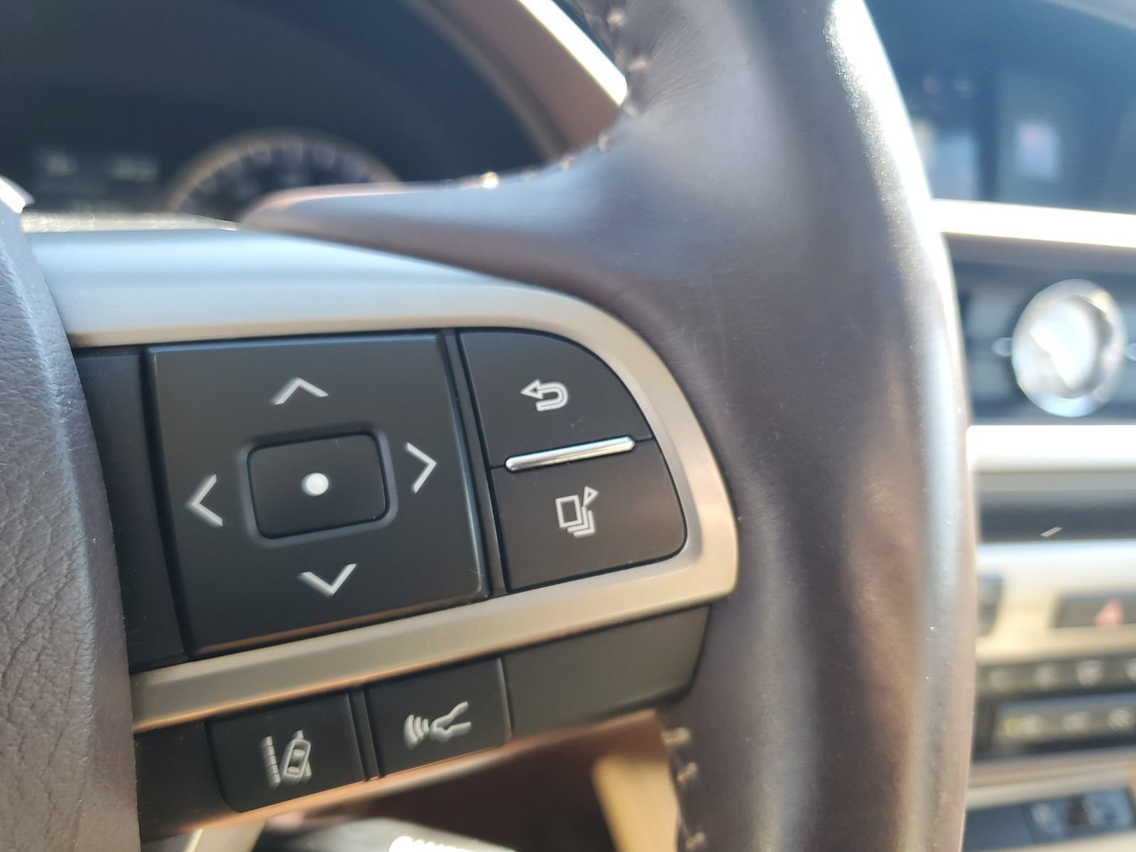 Used 2017 Lexus ES 350 w/ Premium Package FWD image 23