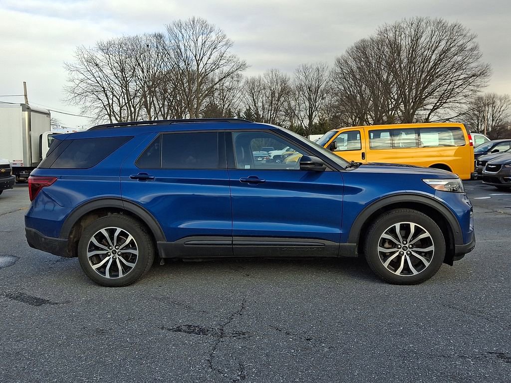 Used 2020 Ford Explorer ST w/ Premium Technology Package image 7