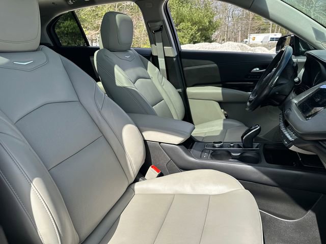 Used 2023 Cadillac XT4 Premium Luxury image 20
