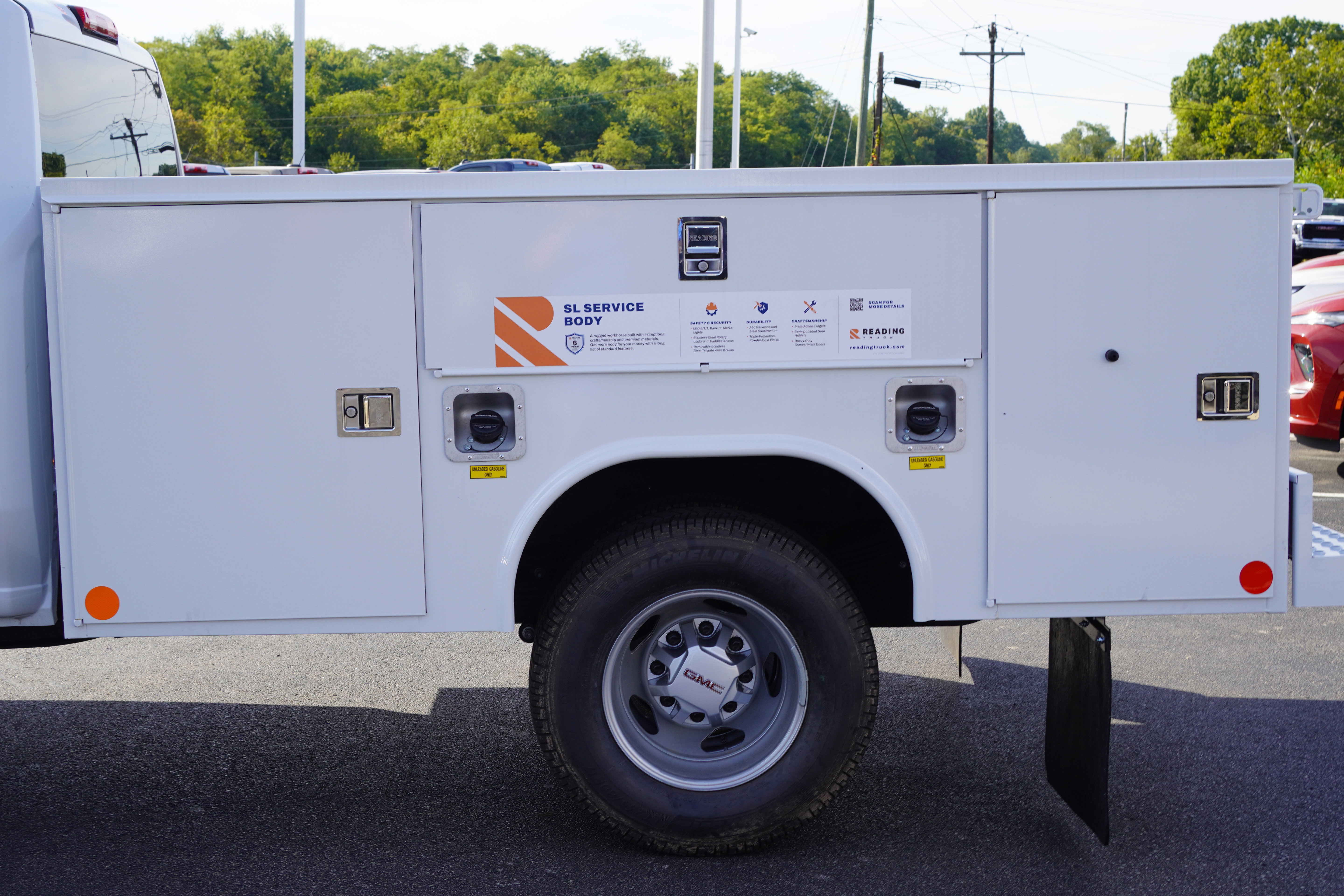 New 2025 GMC Sierra 3500 Pro w/ Convenience Package image 9