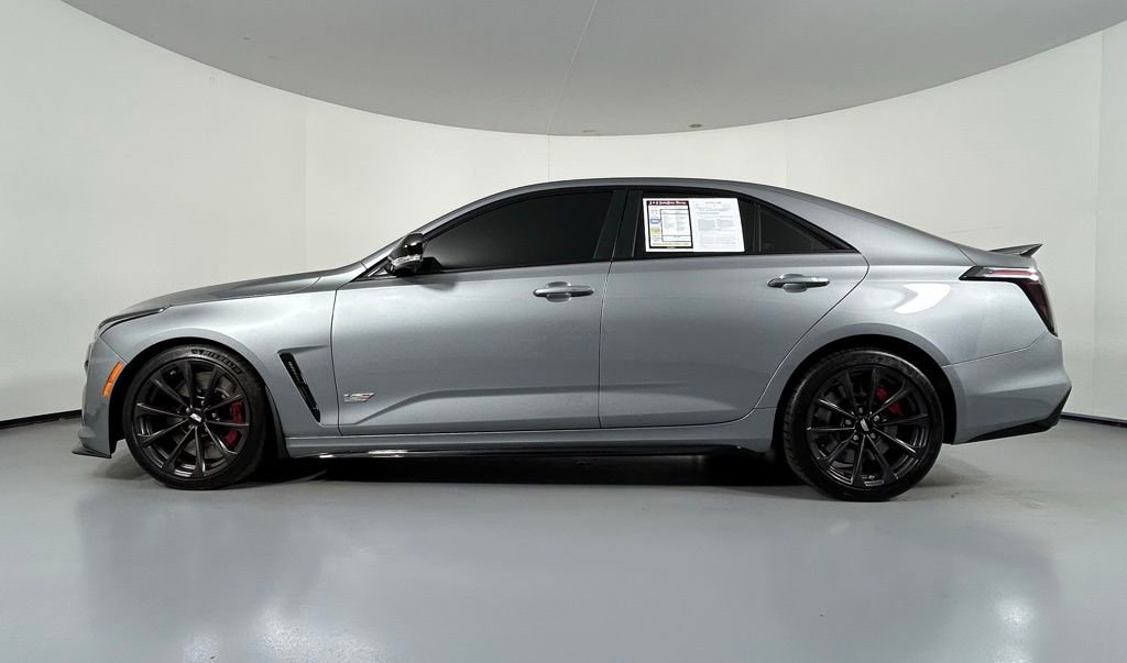 Used 2024 Cadillac CT4 V Blackwing w/ Driver Assist Package image 4