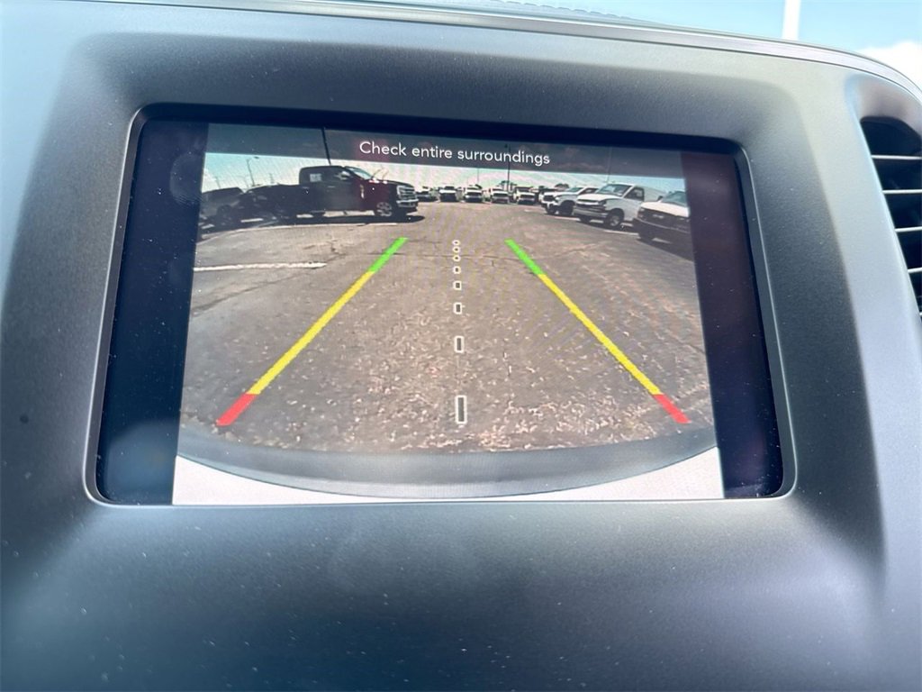 Used 2020 Jeep Cherokee Latitude Plus w/ Cold Weather Group image 17