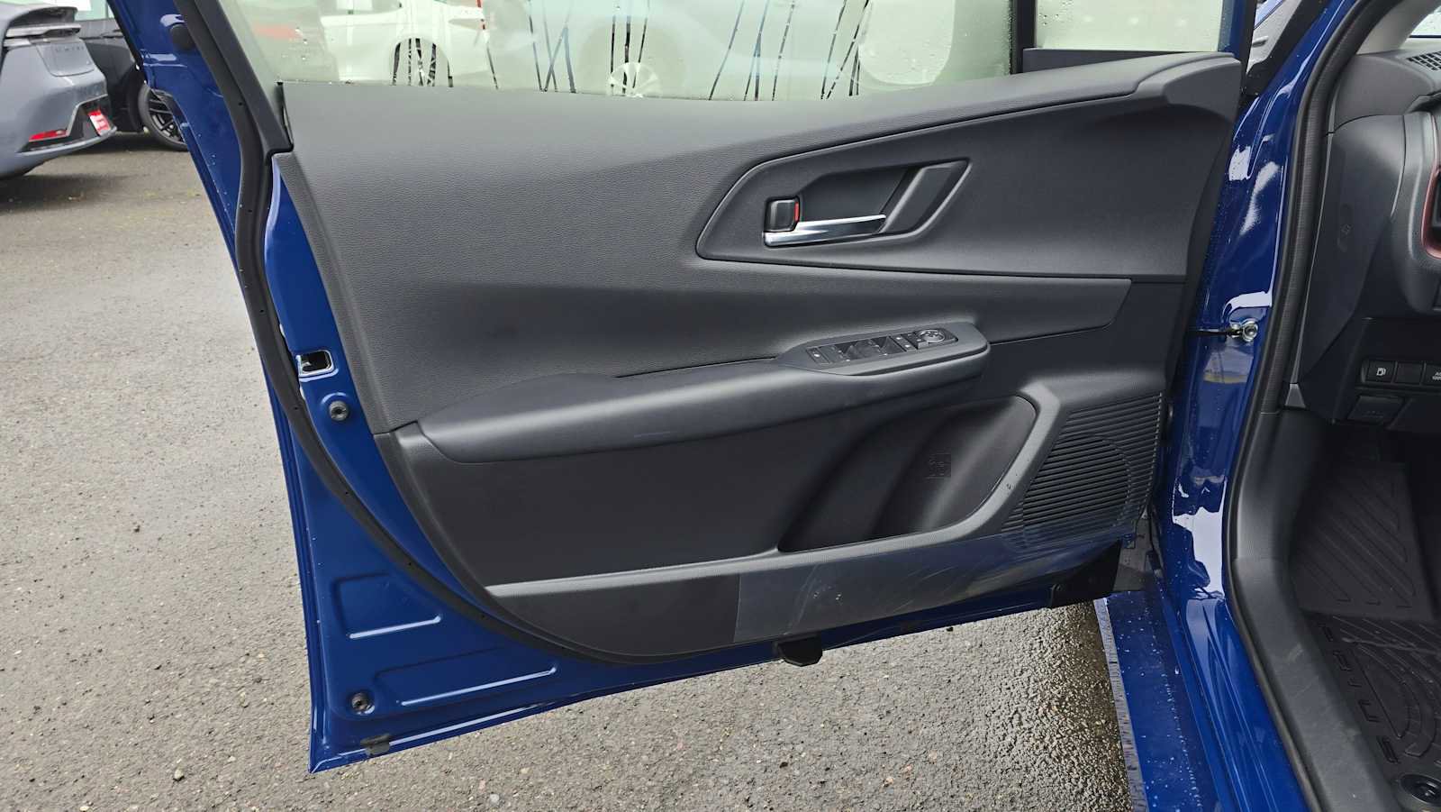 New 2025 Toyota Prius XSE image 23