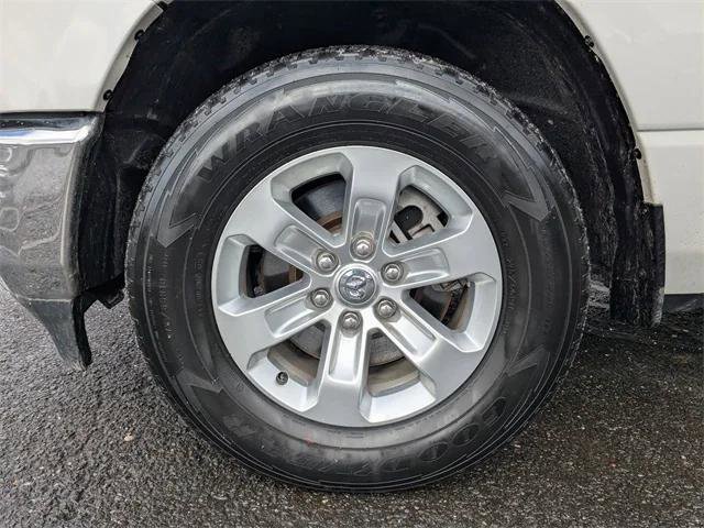 Used 2024 RAM 1500 Laramie image 25