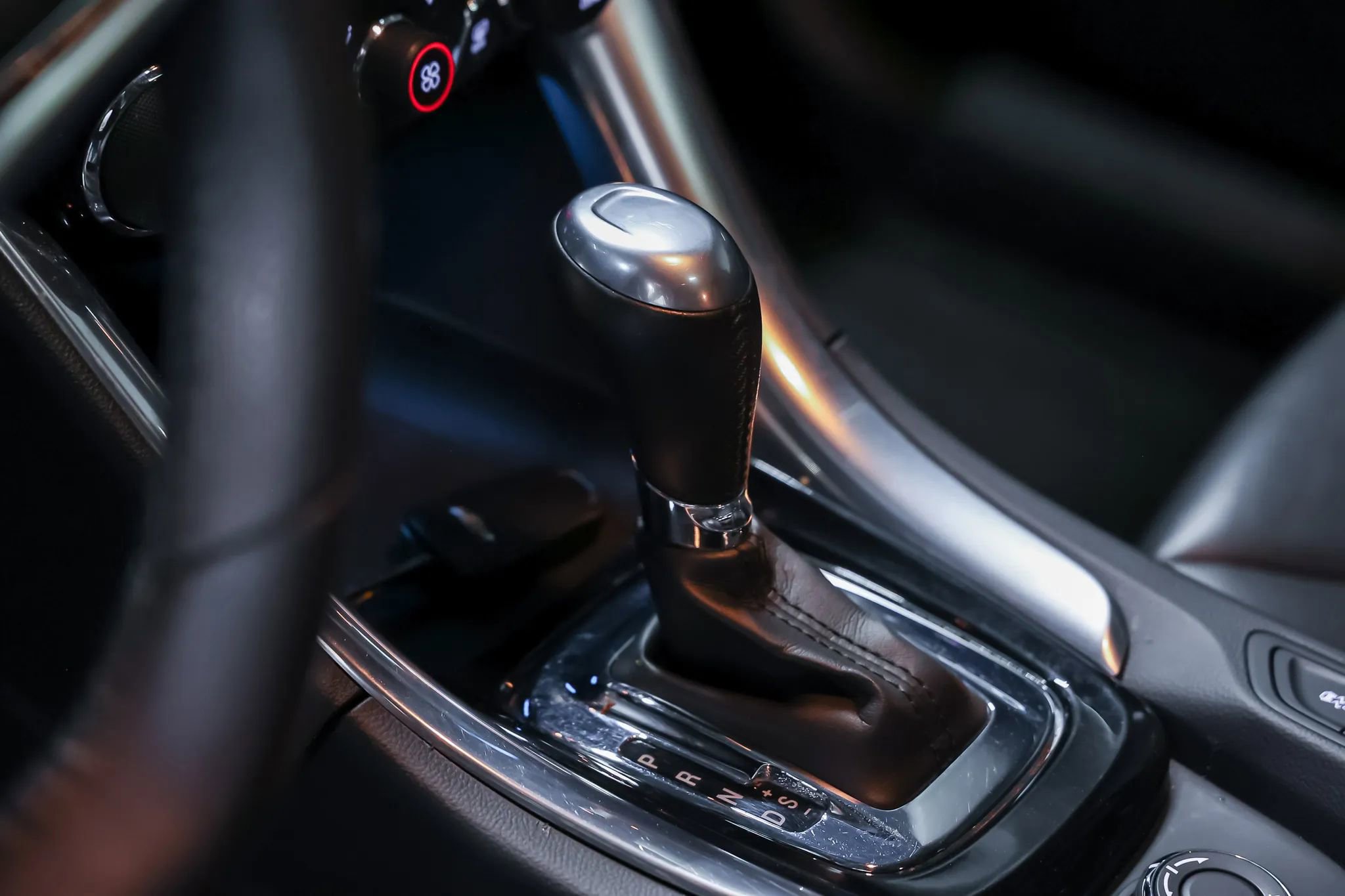 Used 2015 Chevrolet SS image 23