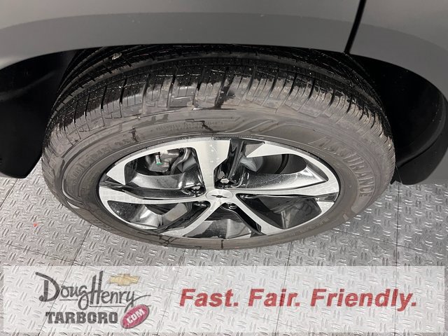 New 2026 Chevrolet Trax RS w/ Sunroof Package image 16