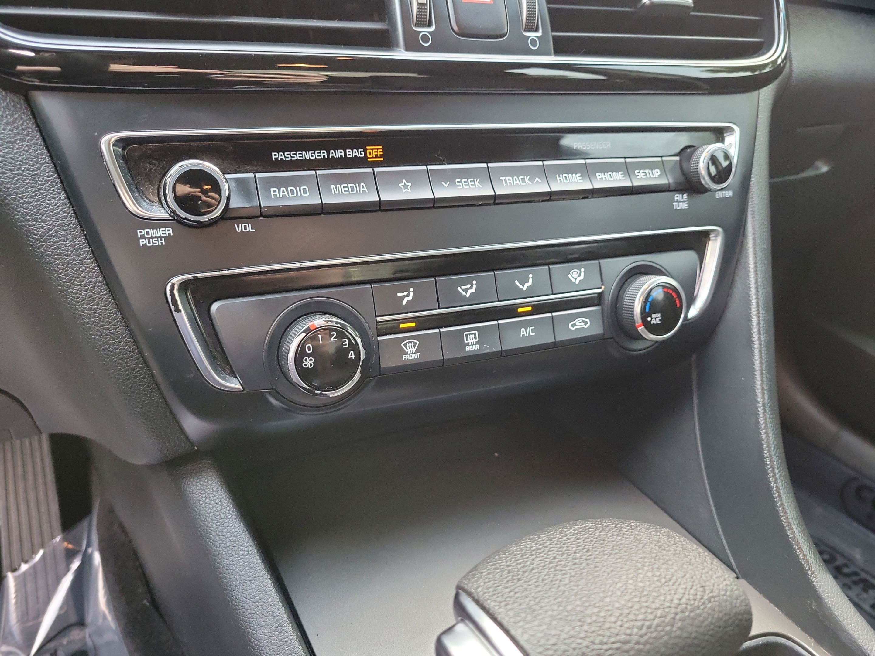 Used 2020 Kia Optima LX FWD image 18