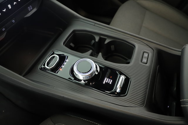 New 2026 Jeep Cherokee Laredo image 15