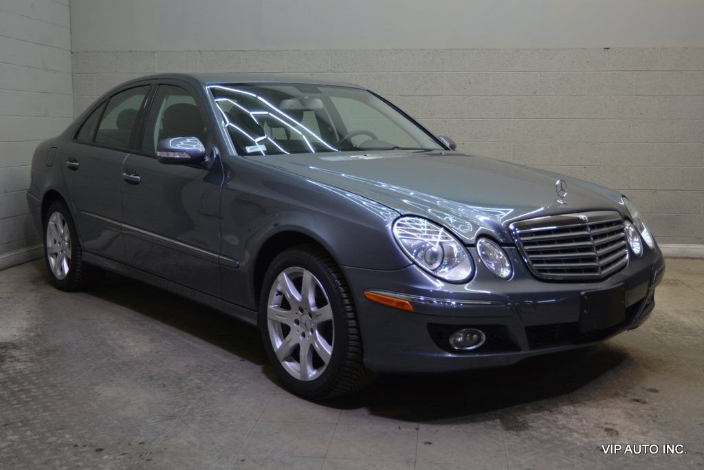 Used 2007 Mercedes-Benz E 350 4MATIC Sedan image 1