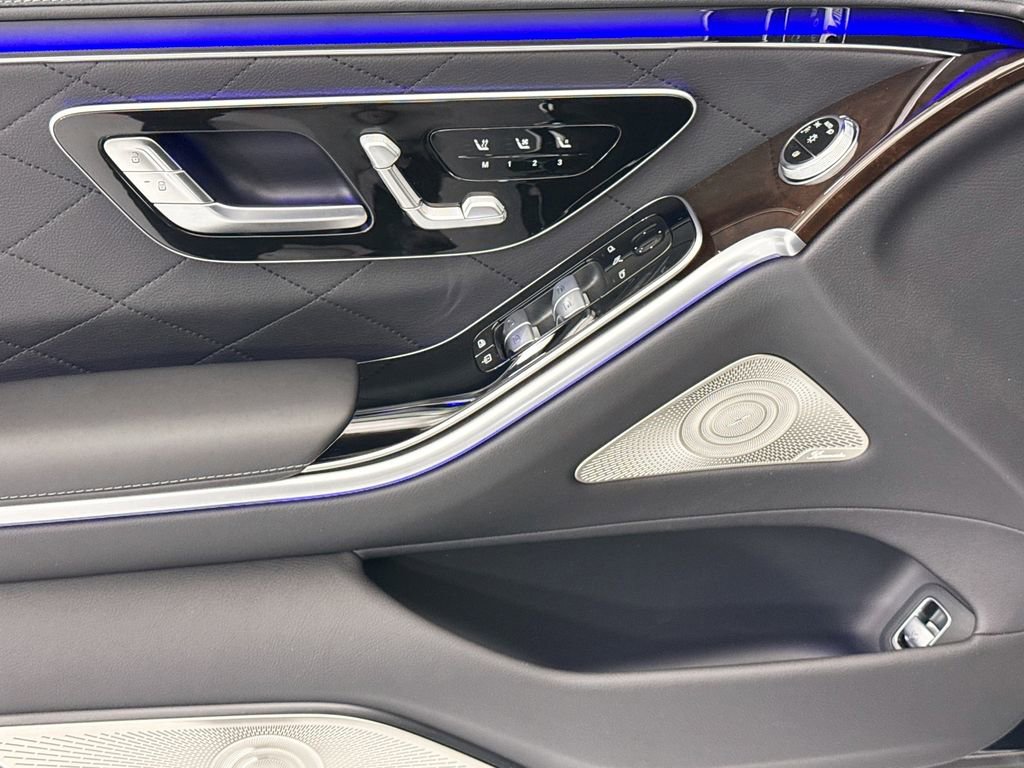New 2026 Mercedes-Benz S 580e 4MATIC Sedan image 22