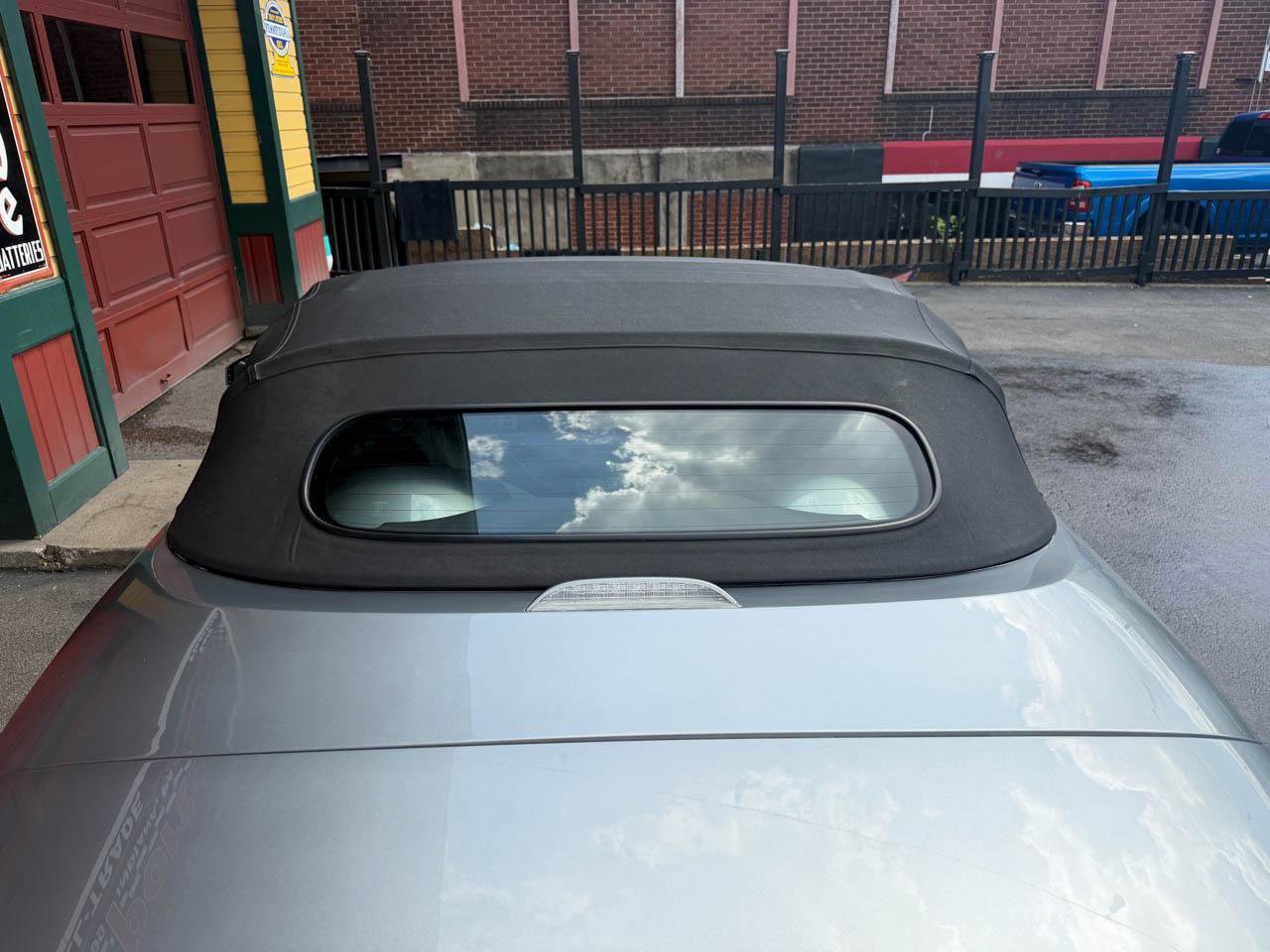 Used 2004 Nissan 350Z Enthusiast RWD image 8