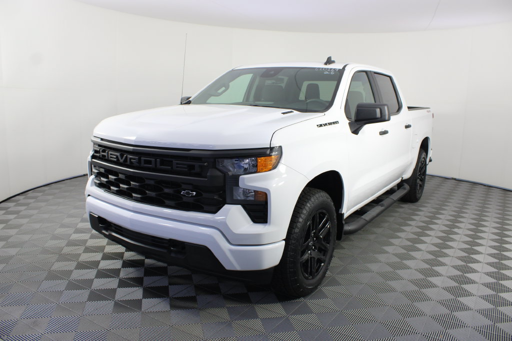 New 2026 Chevrolet Silverado 1500 Custom w/ Turbomax Blackout Package AWD/4WD image 20